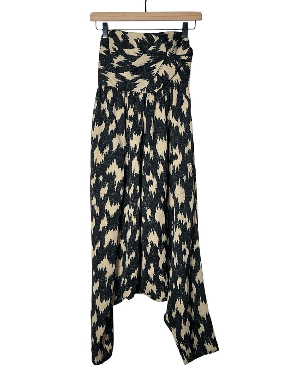 Rachel Roy Black and Tan Printed strapless drop crotch jumpsuit sz small S B124
